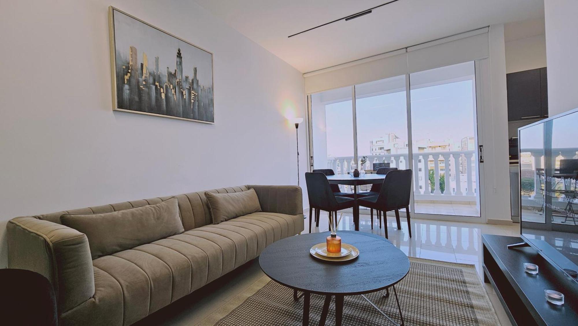 Stay Cosmo City Suites Nikosia Bagian luar foto