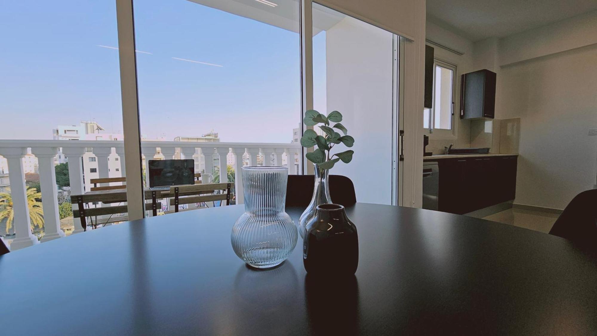 Stay Cosmo City Suites Nikosia Bagian luar foto