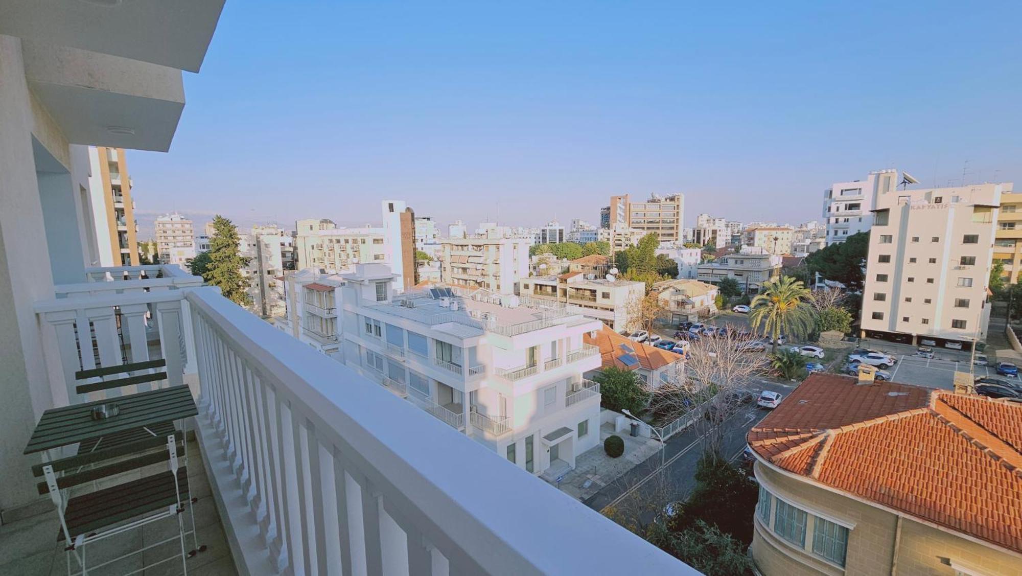 Stay Cosmo City Suites Nikosia Bagian luar foto