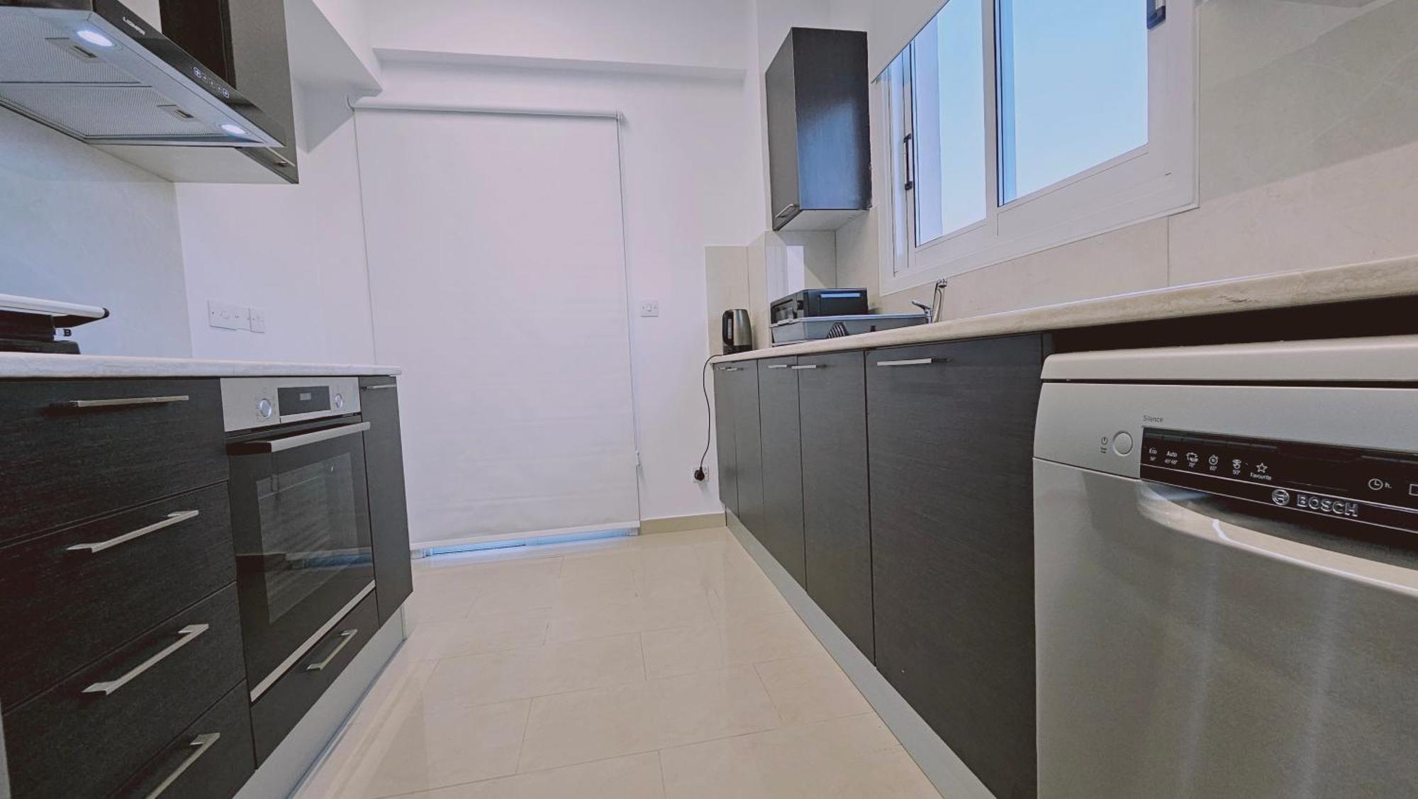 Stay Cosmo City Suites Nikosia Bagian luar foto